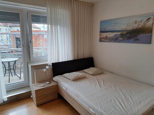 Foto - helles, möbliertes 1Zi-App. m. Balkon, Rgbg Ost