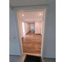 Moderne 2 Zimmerwohnung 70m2 zu vermieten . - Ettlingen