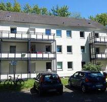Schöne 2Zi.-EG Wohnung mit Dusche und Balkon, bezugsfertig neu renoviert! - Bochum Bochum-Mitte