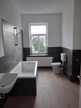 Foto - Erstbezug nach Renovierung! 2 Zimmer Wohnung, nahe Cospudener See, neues Bad & Vinylboden