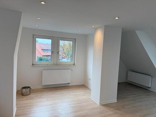 Foto - 4 Zimmer Dachgeschoßwohnung zur Miete in Steimbke
