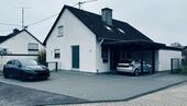 Foto - Schöne 3-Zi.-DG-Wohnung in ruhiger Lage NR-Irlich – ab Dez. 2025