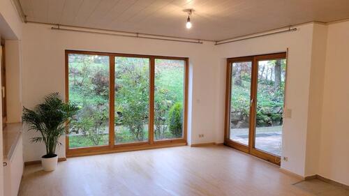 Foto - Helle 3-Zimmer Wohnung mit Terasse und Balkon in Oberkirch Bott