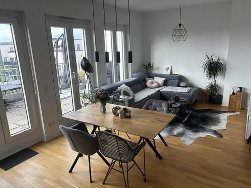 Foto - Exklusives Penthouse mit 2 Zimmern und Dachterasse in Wiesbaden