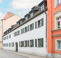 Hochwertige 2,5-Zimmer-Wohnung in denkmalgeschützter Innenstadtlage mit beheiztem Wintergarten - Regensburg Kumpfmühl