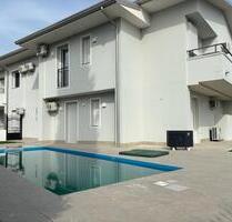 Lux. 3-Zi.Wohnung m.Pool und Seeblick in Peschiera zu vermieten - Freising Ast