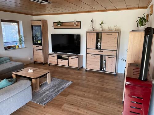 Foto - 5 Zimmer Erdgeschoßwohnung zur Miete in Schöfweg