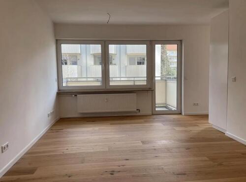 Foto - Modernisierte 2 Zimmer Wohnung in OF Bieber