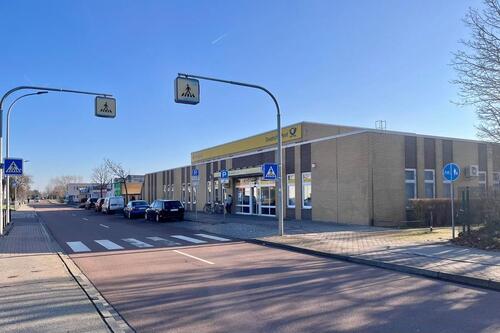 Foto - Uneinsehbares Gewerbeobjekt für Produktion, Logistik oder Lager