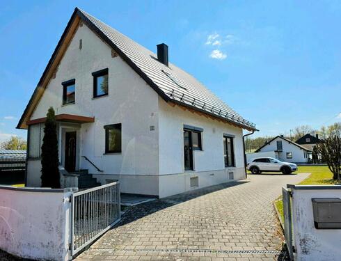 Foto - 4 Zimmer Mehrfamilienhaus, Wohnhaus zum Kaufen in Pförring