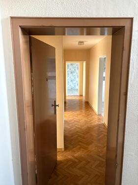 Foto - 4 Zimmer Wohnung - 850,00&nbsp;EUR Kaltmiete, ca.&nbsp; 86,00&nbsp;m&sup2;