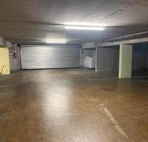 Ordentlicher Tiefgaragenstellplatz in Lauf a. d. Pegnitz - Hersbruck