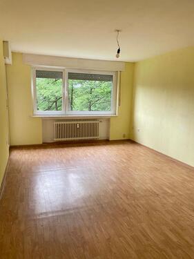 Foto - *renoviert* Geräumige Zweizimmerwohnung mit Balkon