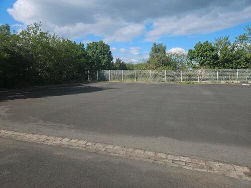 Foto - Außenlagerfläche 2.000 m2 zu vermieten