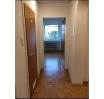 Schöne Wohnung zu mieten mit Eibauküche - Kassel Südstadt