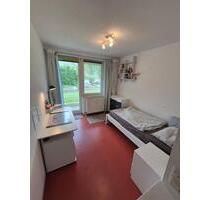 Teilmöbliertes Studentenapartment mit Terrasse (ab 1.8., 390€) - Eichstätt
