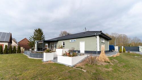 Foto - Schönes Haus mit vier Zimmern in Havelland(Kreis), Nauen