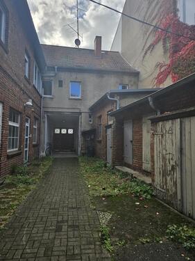 Foto - Mehrfamilienhaus, Wohnhaus in Dessau-Roßlau zum Kaufen