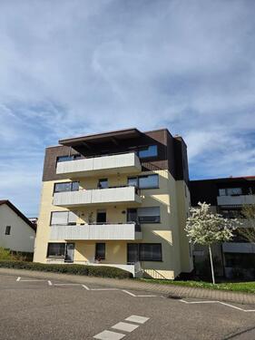 Foto - 3 12 Zimmerwohnung - 1.033,00&nbsp;EUR Kaltmiete, ca.&nbsp; 87,00&nbsp;m&sup2;