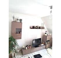 2 Zimmer Wohnung schön, hell, ruhig, zentrumsnah, energiesparend - Oettingen in Bayern