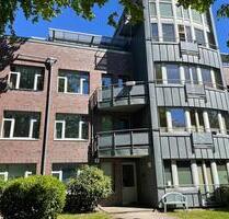 Lichtdurchflutete Maisonette-Galeriewohnung mit Loftcharakter - Hamburg Wandsbek