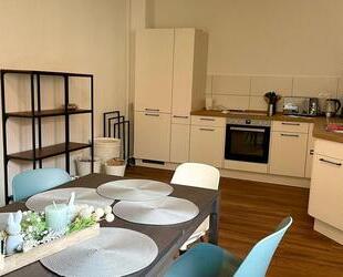 5-Zi-Wohnung für Familien, Zeitarbeiter, WG geeignet in HalleSaale - Halle (Saale) Silberhöhe