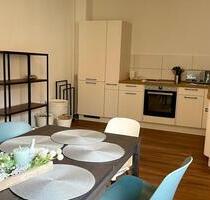 Möblierte 5-Zi-Wohnung für Monteure, Zeitarbeiter, WG in HalleSaale - Halle (Saale) Silberhöhe