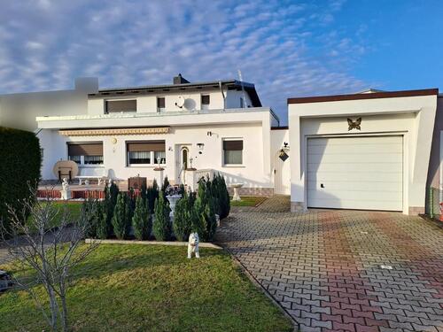 Foto - Charmante Doppelhaushälfte - 139.000,00&nbsp;EUR Kaufpreis, ca.&nbsp; 100,00&nbsp;m&sup2;