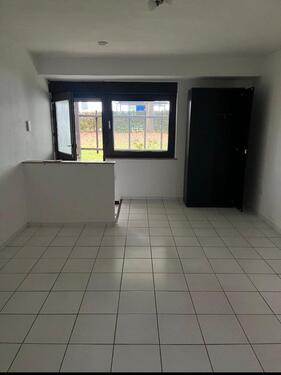 Foto - 1-Zimmer Wohnung im EG mit Bad und Küche