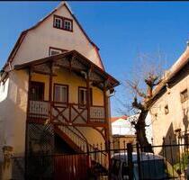 Geräumiges 14-Raum Mehrfamilienhaus mit Denkmal-Afa Option - Alzey
