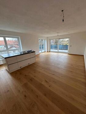 Foto - Großzügige 4,5 Zimmer Wohnung in PfaffenriedWiggensbach