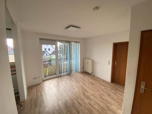 Foto - Helle 2-Zimmer-Wohnung in DEL-Zentrum inkl. Stellplatz