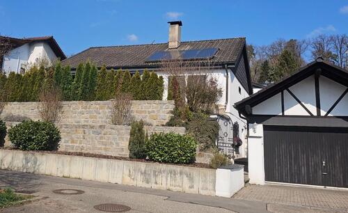 Foto - Traumhaftes Einfamilienhaus mit Einliegerwohnung Haus