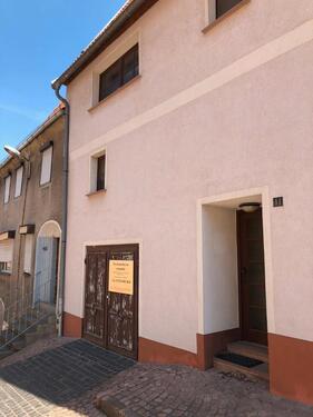 Foto - Sanierungsbedürftiges Altstadthaus in Löbejün mit Garage – Privat