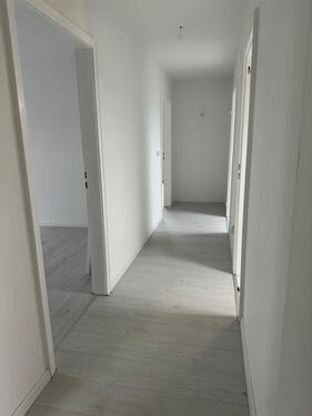 Foto - Saniertes 3-Zimmer-DG in Augsburg-Bergheim- 65m2- ab 01.03.2026