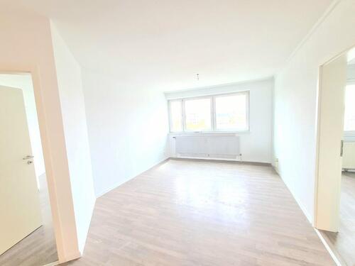 Foto - Helle & renovierte 3-Zimmer-Wohnung in zentraler Lage