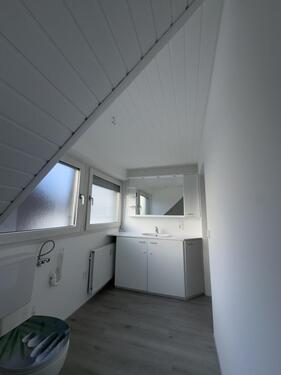 Foto - Dachgeschoßwohnung in Niederkassel zur Miete