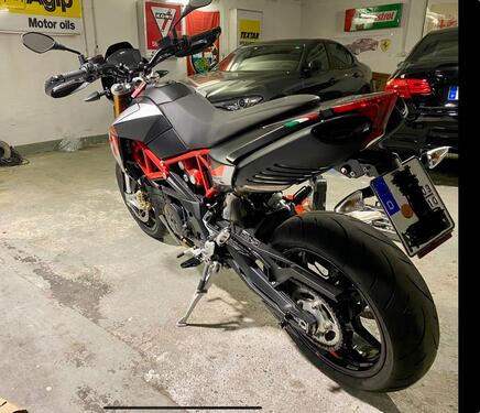 Foto - WINTERSTELLPLATZ MOTORRAD - 25,00 EUR Miete,
