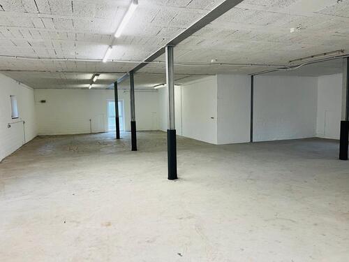 Foto - Lagerhalle, Halle - 600,00 EUR Kaltmiete,