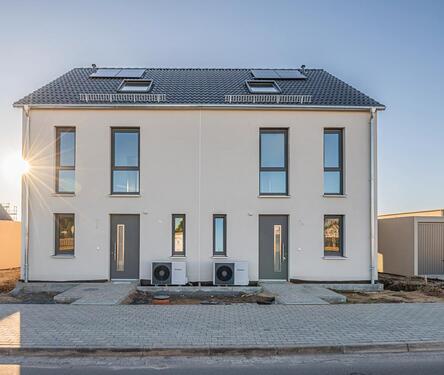 Foto - 5 Zimmer Doppelhaushälfte zur Miete in Taucha