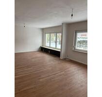 DHHWohnung in Zweifamilienhaus - 1.300,00&nbsp;EUR Kaltmiete, ca.&nbsp; 80,00&nbsp;m&sup2; in Hamburg (PLZ: 21149) Harburg