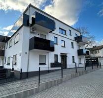 Helle 2-Zimmer-Wohnung in Offenbach-Bieber ab sofort super Lage! - Offenbach am Main