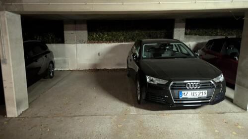 Foto - Parkdeck Stellplatz (überdacht) in Finthen