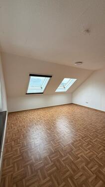 Foto - Gemütliche 2 Zimmer Dachgeschoss Wohnung