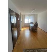 4 Zimmer Wohnung gute Lage - 1.220,00&nbsp;EUR Kaltmiete, ca.&nbsp; 102,00&nbsp;m&sup2; in Bad Hersfeld (PLZ: 36251)