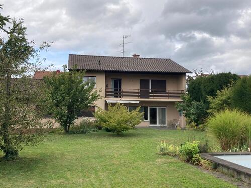 Foto - Einfamilienhaus mit Praxisanteil - vielseitig nutzbar