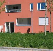 Helle, freundliche 2-Zimmer-Wohnung, ca. 75 m², in Rgbg, Nähe DEZ - Regensburg Konradsiedlung