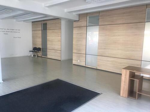 Foto - Praxis-Büro-Geschäftsräume - 300,00 EUR Kaltmiete, ca.  1,00 m²