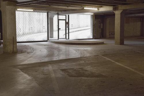 Foto - Tiefgaragenstellplatz Georg-Schumann-Straße 294 zu vermieten 