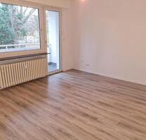 Schöne 2-Zimmer-Wohnung im Erdgeschoss mit Balkon zu vermieten! - Duisburg Mittelmeiderich